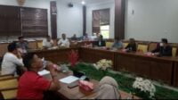 Suasana RDPU terkait dengan masalah lahan di Komisi I DPRD Batam. Foto the ren and ys