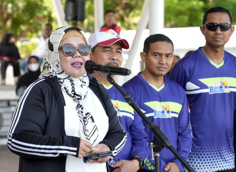 Ketua Pikori Batam, Marlin Agustina memuji pelaksanaan Batam Bersepeda sebagai ajang olahraga dan juga promosi pariwisata Batam. ays