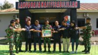 Ketua PWI Kepri, Andi bersama jajaran pengurus bersama Danlanud RHF Tanjungpinang, Kolonel Pnb Andi Nur Abadi di Tanjungpinang. foto pwi kepri